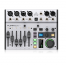 Behringer FLOW 8 - Цифровой микшерный пульт