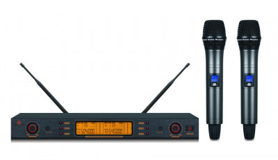 Arthur Forty U-9300C PSC (UHF)  - Вокальная радиосистема c двумя ручными передатчиками